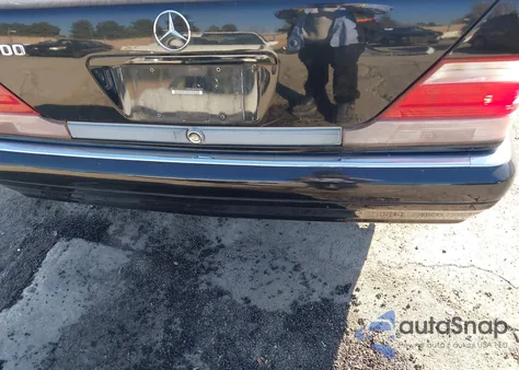 1998 Mercedes-Benz S 500 из США, поврежденный, VIN WDBGA51G8WA400670